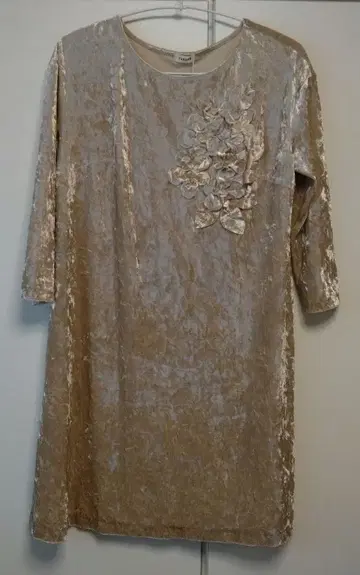 TABASA 베이지 꽃 자수 7부 소매 원피스 34