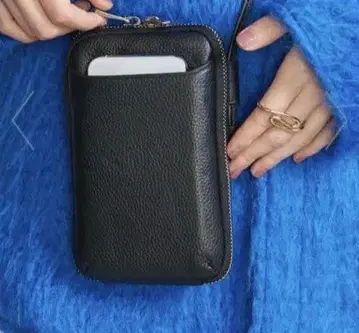 BEAUTY & YOUTH 유나이티드 애로우즈 스마트폰 숄더