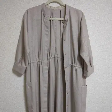 가격 협상 가능 ROUGE VIF 베이지 7부 소매 롱 원피스