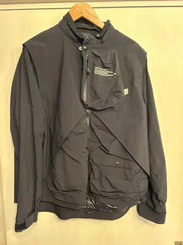 CMF OUTDOOR GARMENT OVERLAY JACKET