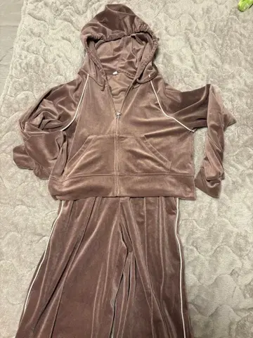 GU 벨로아 후드 부착 셋업 상하의 s