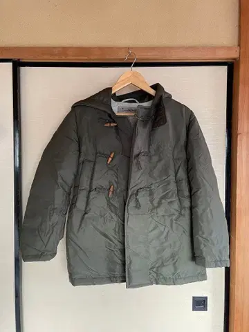 Umii908 더플 다운 코트 올리브 그린 45R