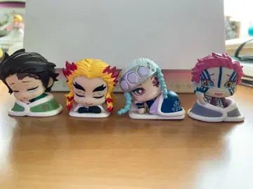 [ 가격 인하 중 귀멸의 칼날 오네무탄 피규어 세트 ]