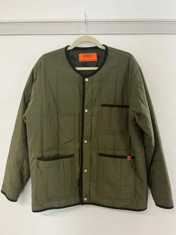 UNIVERSAL OVERALL 퀼팅 패딩 자켓