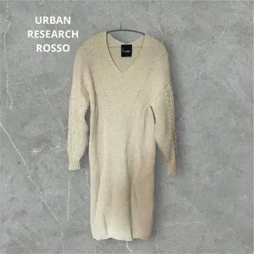 어반 리서치 ROSSO 아이보리 V넥 니트 롱 원피스