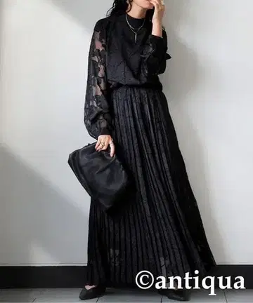 antiqua 시어 플라워 플리츠 원피스