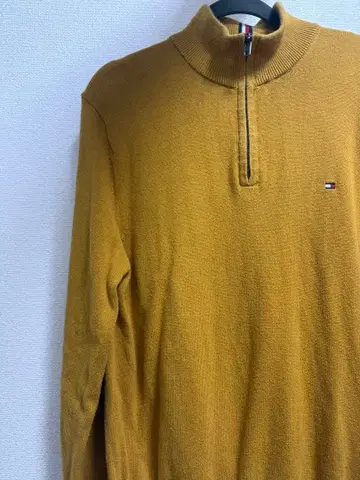 하프 지퍼 니트 타미힐피거 Tommy 옐로우 컬러 맨투맨