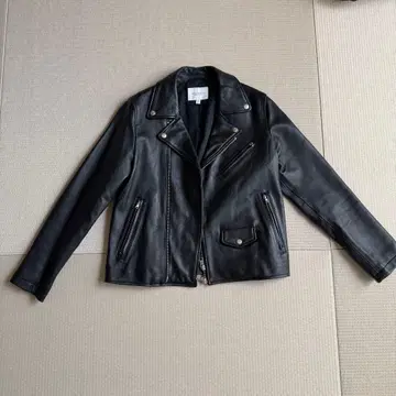 BEAUTY&YOUTH 가죽 라이더 자켓 S 사이즈