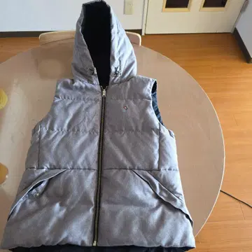 그레이 다운 베스트 후드 부착 우산 자수 프리 사이즈