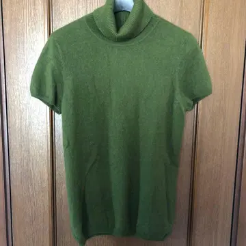 캐시미어 100% 올리브 그린 반팔 니트 L