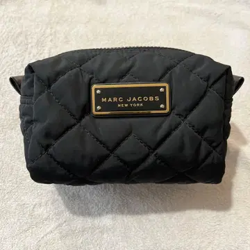 MARC JACOBS 퀼팅 파우치 블랙