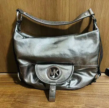 [ 기간 한정 세일 실시 중 12/7까지 ] 마이클코어스 숄더백