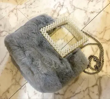 미사용 새상품 ZARA 모조 진주 핸들 인조 모피 바스켓 백