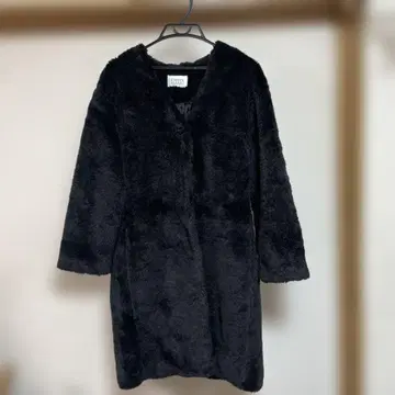 LOWRYS FARM 보아 자켓 블랙