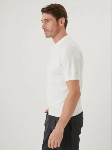 AOURE 화이트 니트T셔츠