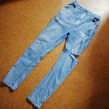 Rady 프론트 지퍼 슬래시 스키니 데님 데미지 가공