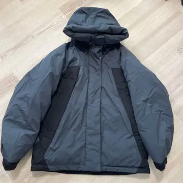 다크 그레이 다운 자켓 탈부착 후드 부착