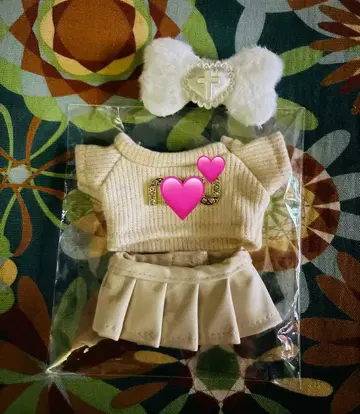 LABUBU 화이트 니트풍 셔츠 가죽풍 스커트 리본 3종 세트