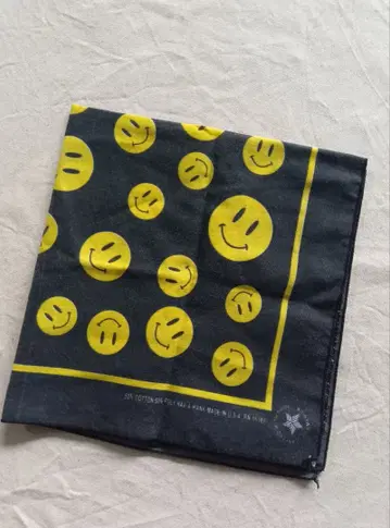 80s 90s 빈티지 USA제 스마일리 HAV-A-HANK 반다나