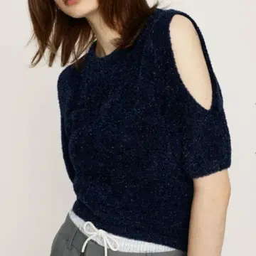 [ 새상품급 ] SLY 스라이 SHAGGY CUTOUT 상의 네이비