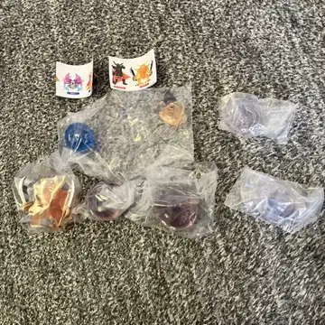 에스타크 크리스탈 몬스터즈