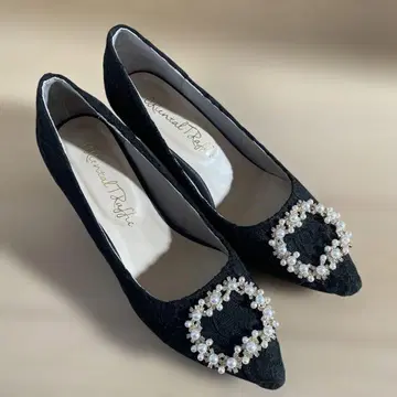 블랙 레이스 펄 버클 펌프스