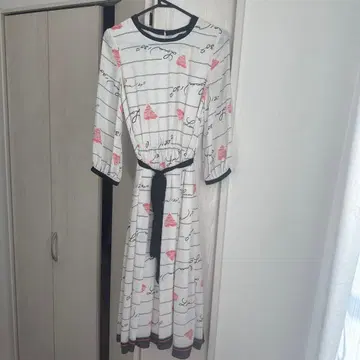 스트라이프 하트 무늬 원피스