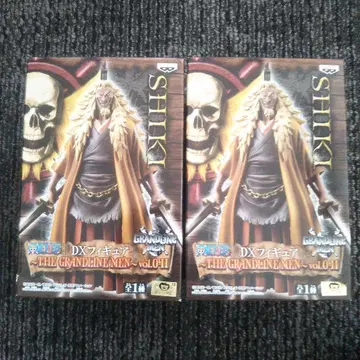 [ 미개봉 ] SHIKI DX 피규어 2세트