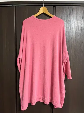 비어즐리 오버 사이즈 핑크 니트 긴팔