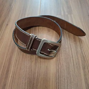 브라운 가죽 벨트 메탈 버클 5개 구멍