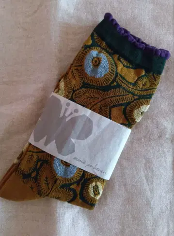 미나 페르호넨 삭스 양말