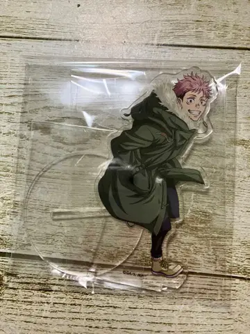 이타도리 유우지 아크릴 스탠드 해변 주술회전