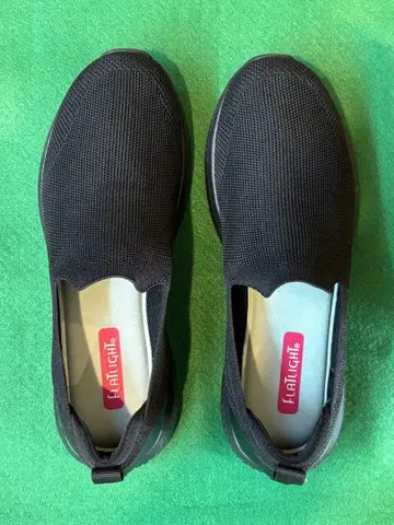 FLATLIGHT 블랙 슬립온 24cm