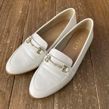 르 탈롱 화이트 로퍼 24cm