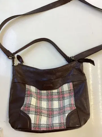 Dakota 숄더백 브라운 체크 무늬