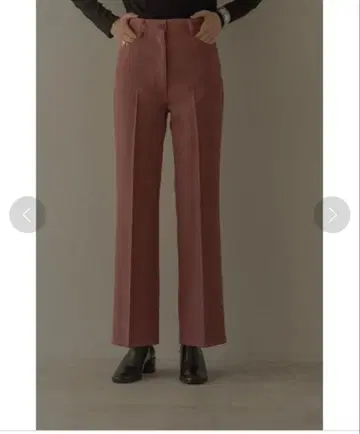 MANOF / 센터 프레스 베이직 팬츠