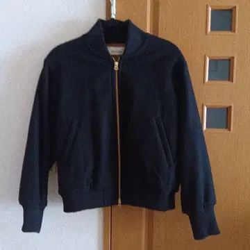 LE MELANGE 캐주얼 블랙 점퍼 스탠드 카라