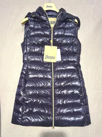Herno 블랙 다운 베스트 40