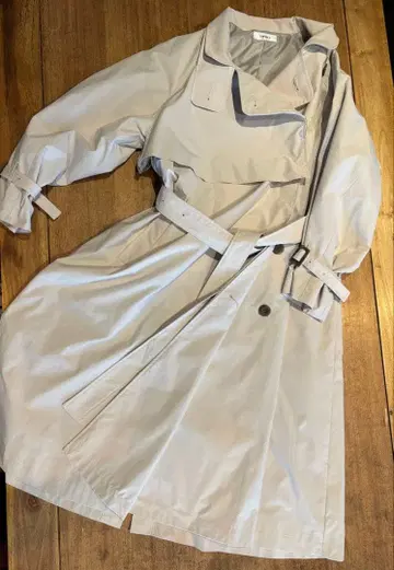 SNIDEL 트렌치코트