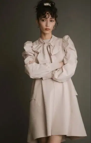 CELFORD 백 티어드 미니 원피스 S