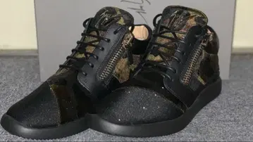 카모플라쥬 디자인 지퍼 달린 하이컷 스니커즈