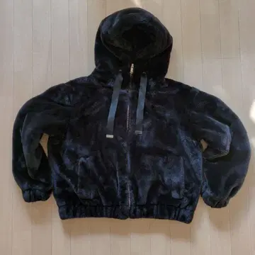 ZARA 후드 부착 보아 자켓 블랙