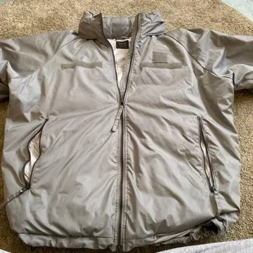 TAION 그레이 다운 자켓