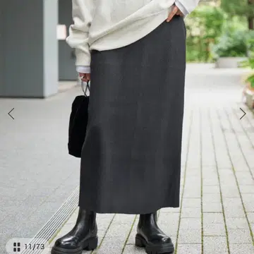 스픽 앤 스팬 라메 리브 니트 타이트 스커트