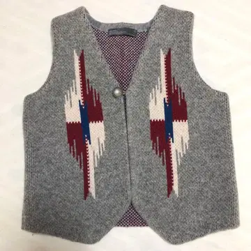 니코앤드 니트 미사용 새상품 기하학 패턴 울 100% 베스트