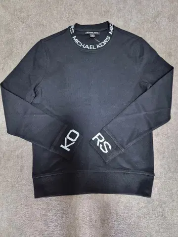 미사용 새상품 MICHAEL KORS 블랙 트레이닝복