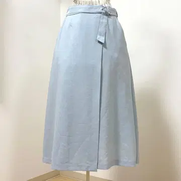 MK 미쉘클랑 벨트 플레어 스커트 라이트 블루 38 사이즈