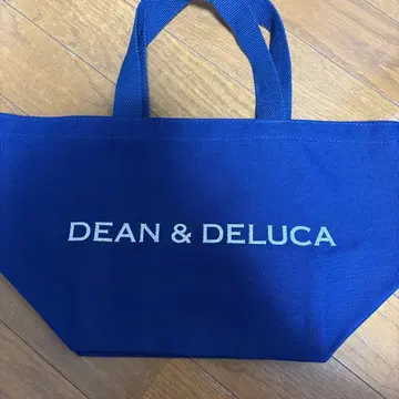DEAN & DELUCA의 차리티 토트백 (새상품)입니다