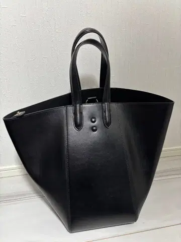 X NIHILO /엑스니힐로 Eight mini 가죽 토트