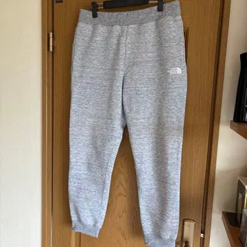 THE NORTH FACE 그레이 스웨트 팬츠